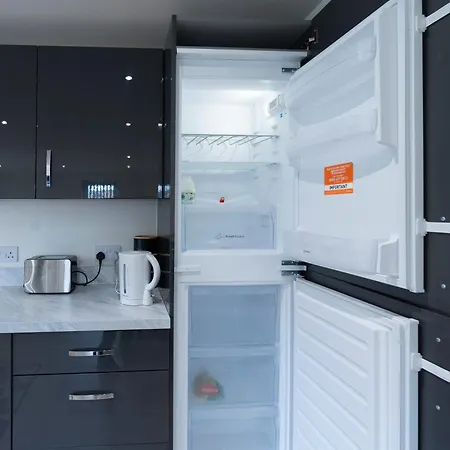 Luxury Ground Floor 2 Bedroom Apartment Free Wifi & Parking Sheffield Exterior photo